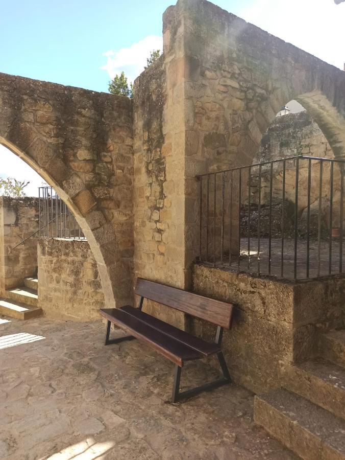 Albergue De Sos del Rey Católico Dış mekan fotoğraf