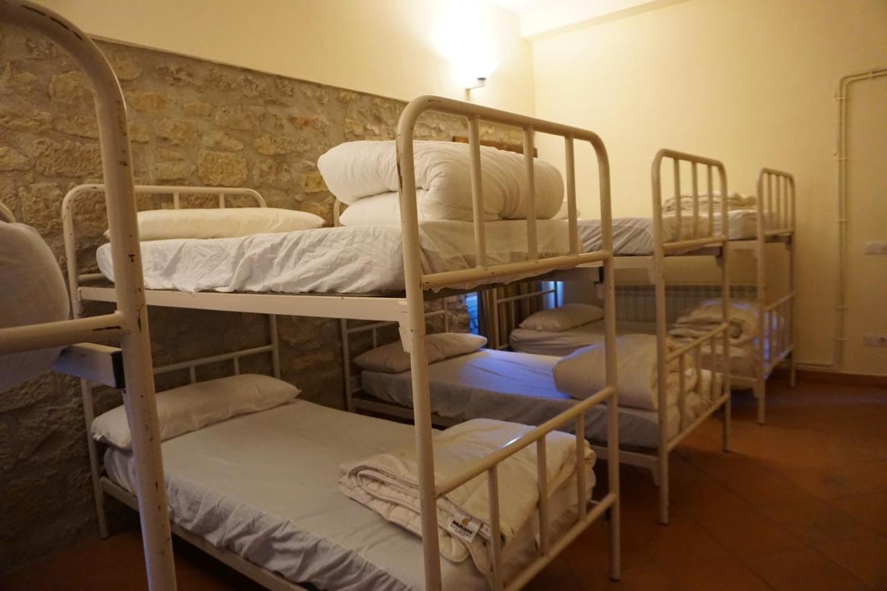Albergue De Sos del Rey Católico Dış mekan fotoğraf
