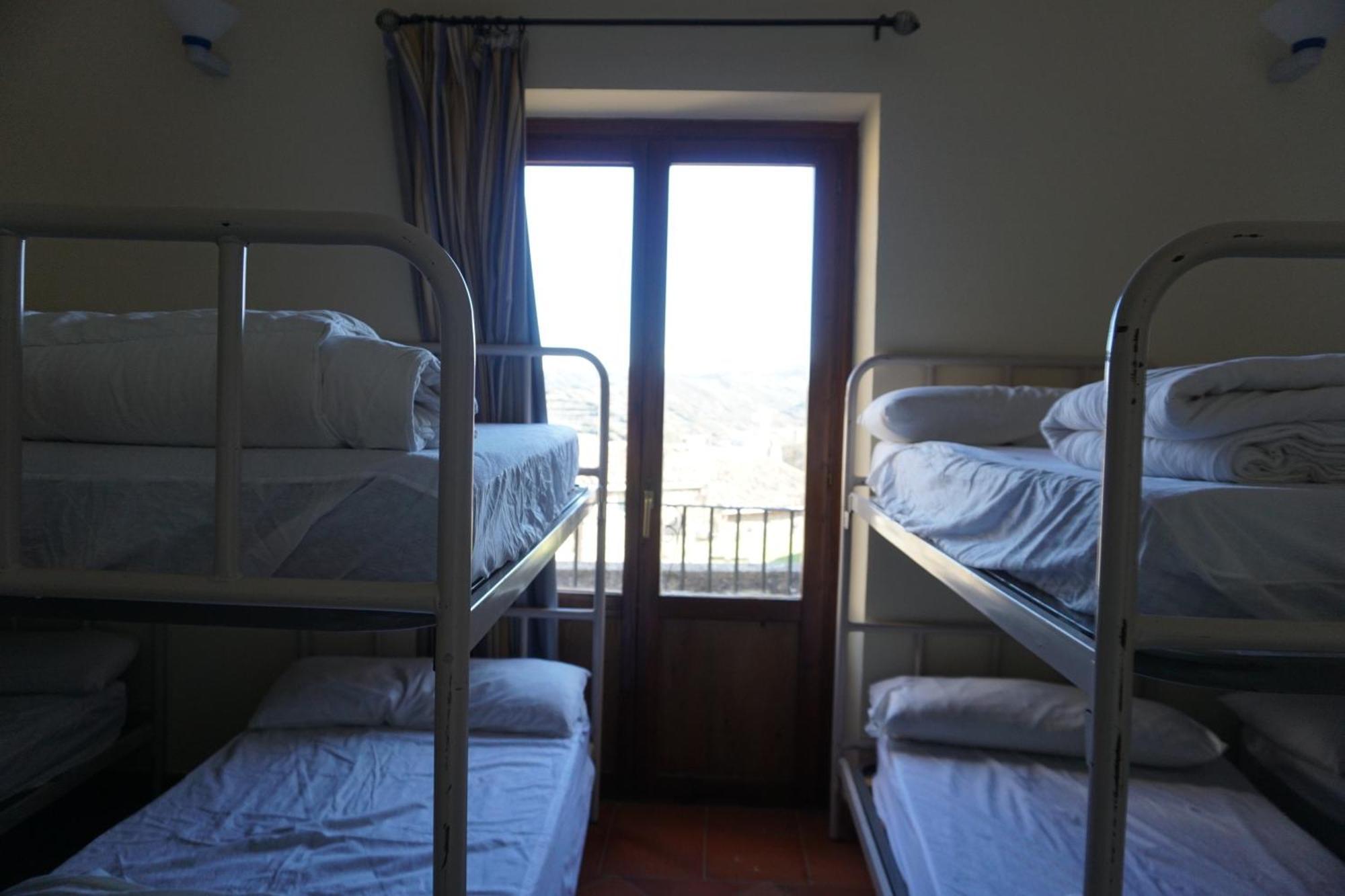 Albergue De Sos del Rey Católico Dış mekan fotoğraf